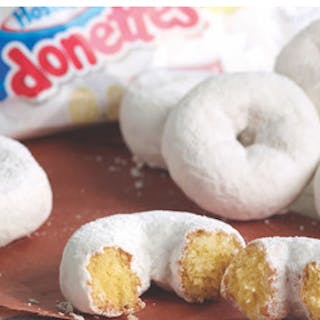 Hostess Powdered Donettes Lifestyle1